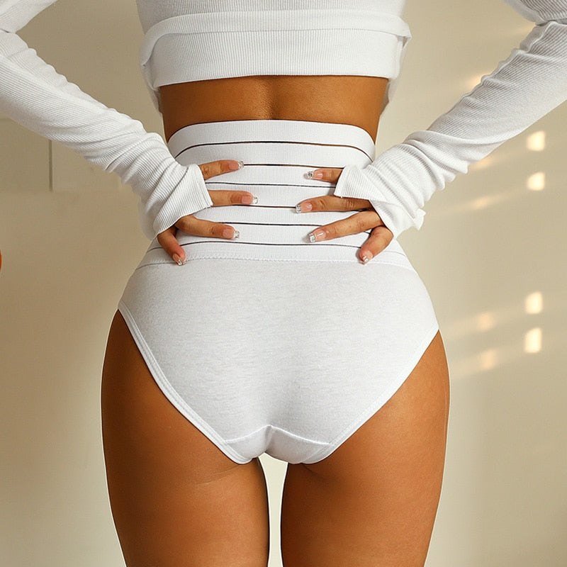 Luxe figuurcorrigerende slip voor dames. Comfortabele, naadloze corrigerende lingerie die de taille definieert.
