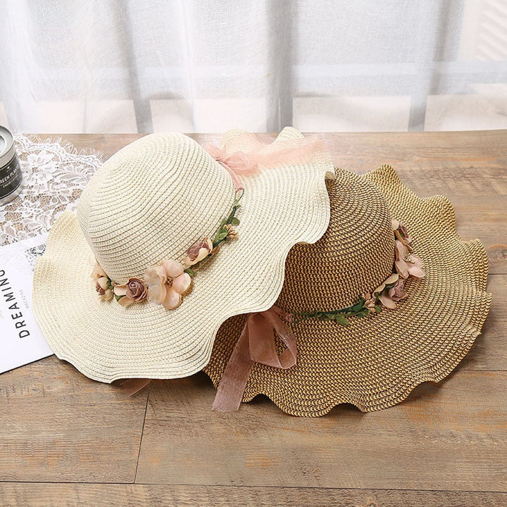 Elegante dames zomerhoed met bloemen. Stijlvolle SummerHat™ zonnehoed voor modebewuste vrouwen, ideaal voor de zon.