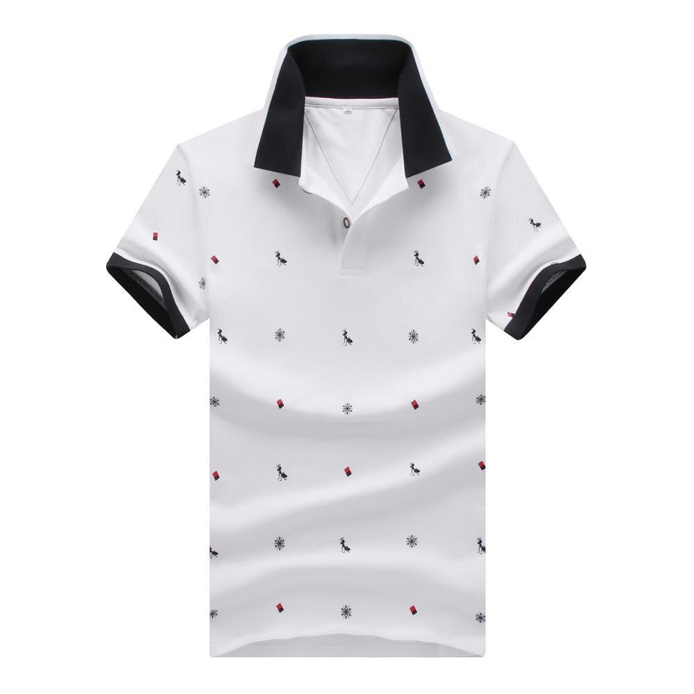Heren slim fit polo, perfecte pasvorm getoond op een model, stijlvol en comfortabel voor alle mannen.