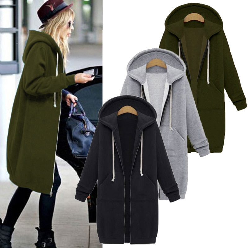 Dames lange jas met capuchon, perfect voor warmte & stijl op koude winterdagen.
