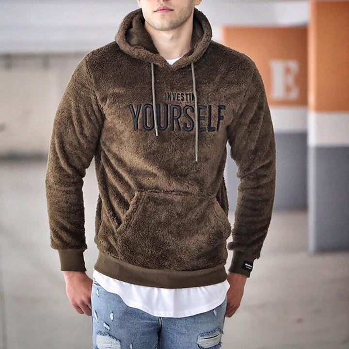 Casual heren hoodie, ideaal als sportieve kleding of comfortabele trui voor thuis.