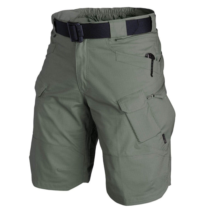 Detailopname van de ruime zakken op de VLIZO heren cargo korte broek, praktisch en functioneel.