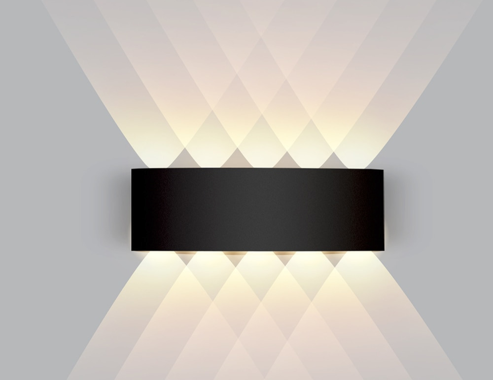 Warm witte LED wandlamp, sfeervolle verlichting die elke woonkamer transformeert. Modern en decoratief.