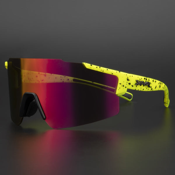 Stijlvolle sportbril Veloshade met spiegelglas, biedt UV-bescherming en comfort voor buitensport.
