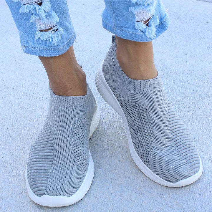 Trendy orthopedische damesschoenen, comfortabele sneakers voor een stijlvolle look.