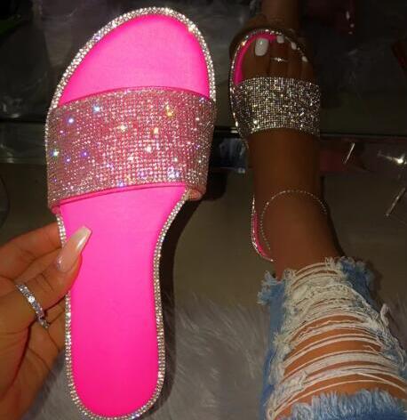 Glitter strand slippers voor dames met comfortabele zool, ideaal voor ontspanning aan het water.