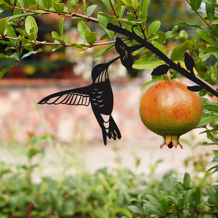Stijlvol metalen vogel silhouet. Perfecte tuindecoratie voor buitenleven, verfraai je tuin.