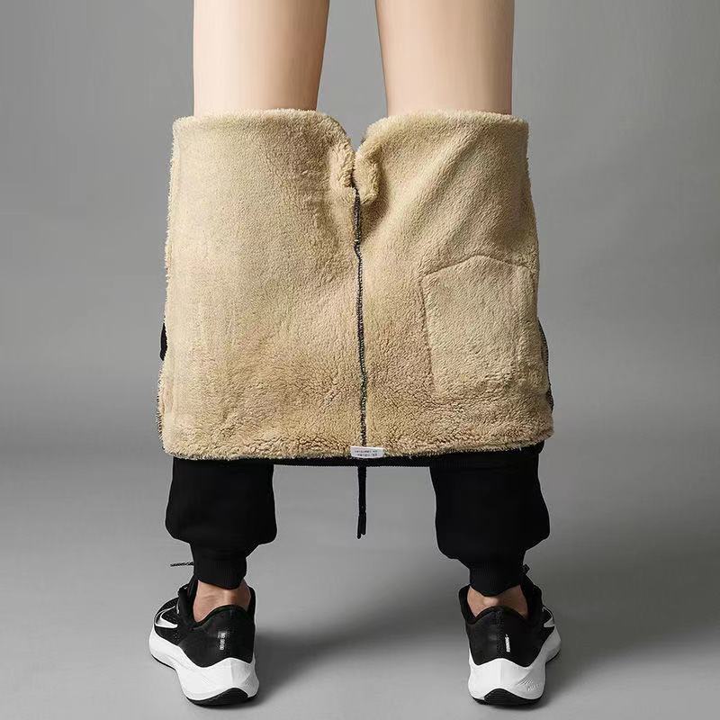 Stijlvolle en comfortabele heren thermobroek. Perfect als vrijetijdsbroek of warme onderlaag op koude dagen.