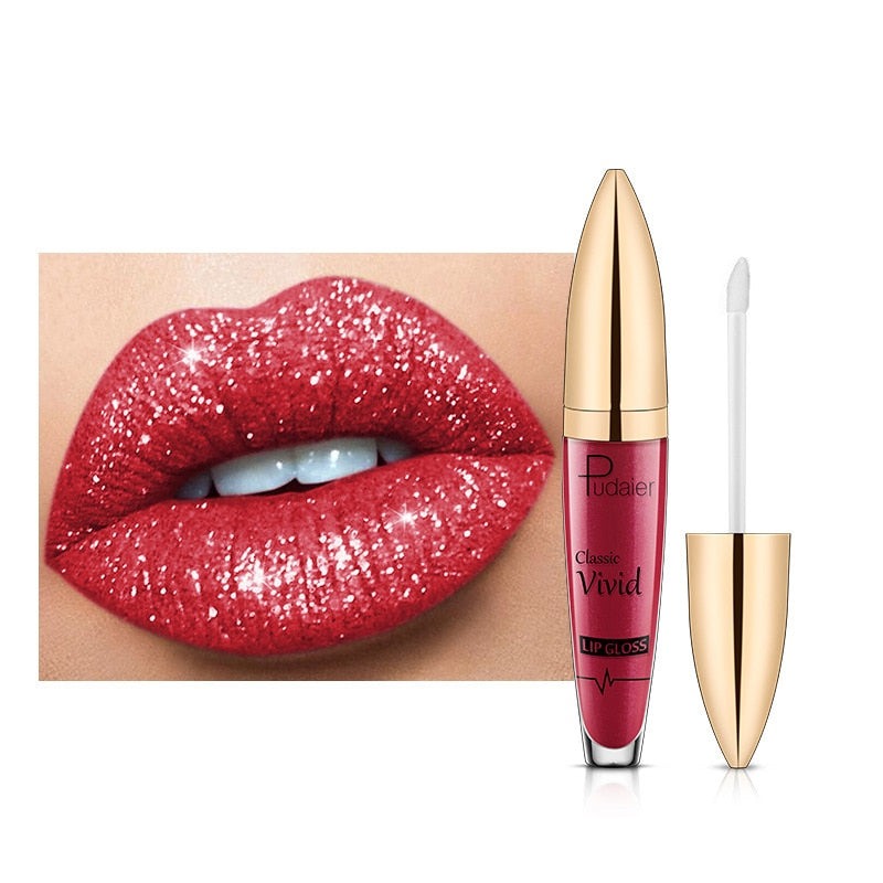Close-up van lippen met schitterende SparklingGloss glitter lipgloss, intense glans.