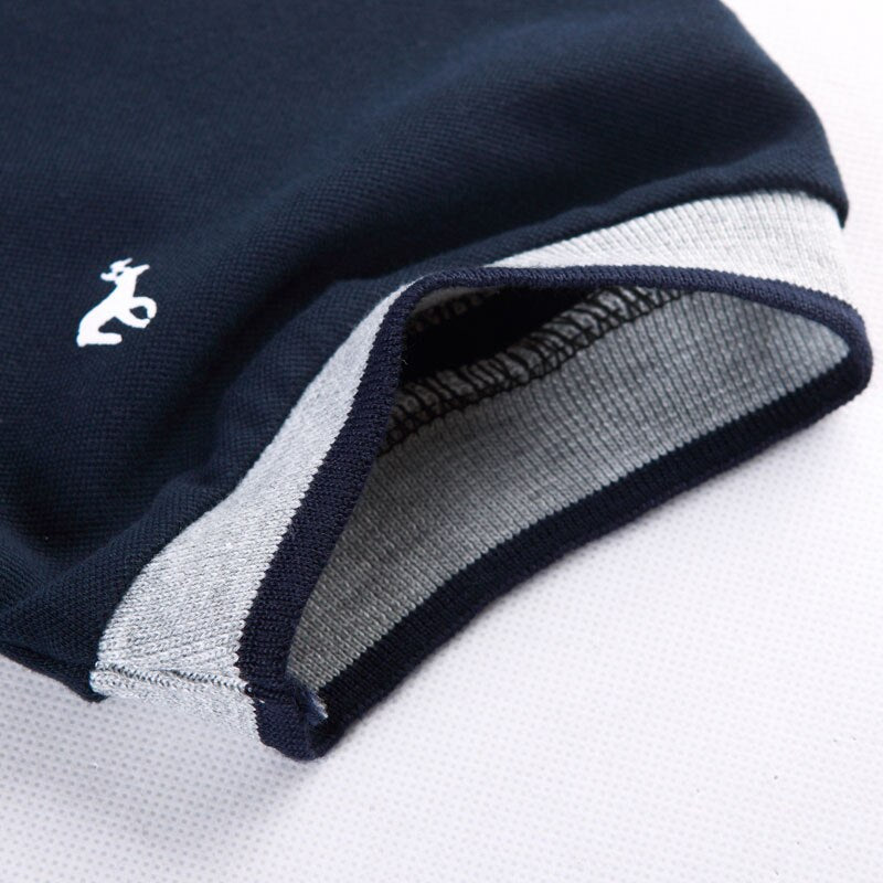 Zomerse heren polo, slim fit pasvorm, ideaal voor een relaxte maar stijlvolle look tijdens vrije tijd. Mannen shirts.