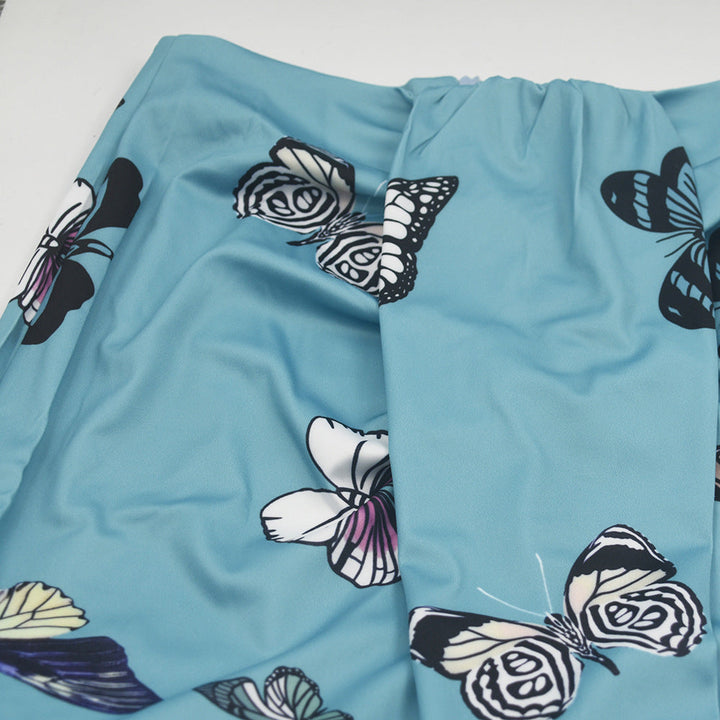 Modieuze knielengte feestjurk voor dames met verfijnd hollow design en verstelbare vetersluiting.