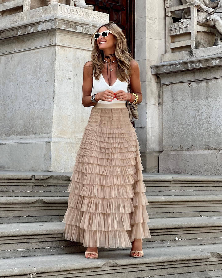 Elegante dames maxi rok met elastische tailleband, ideaal voor zomerse dagen en feesten.