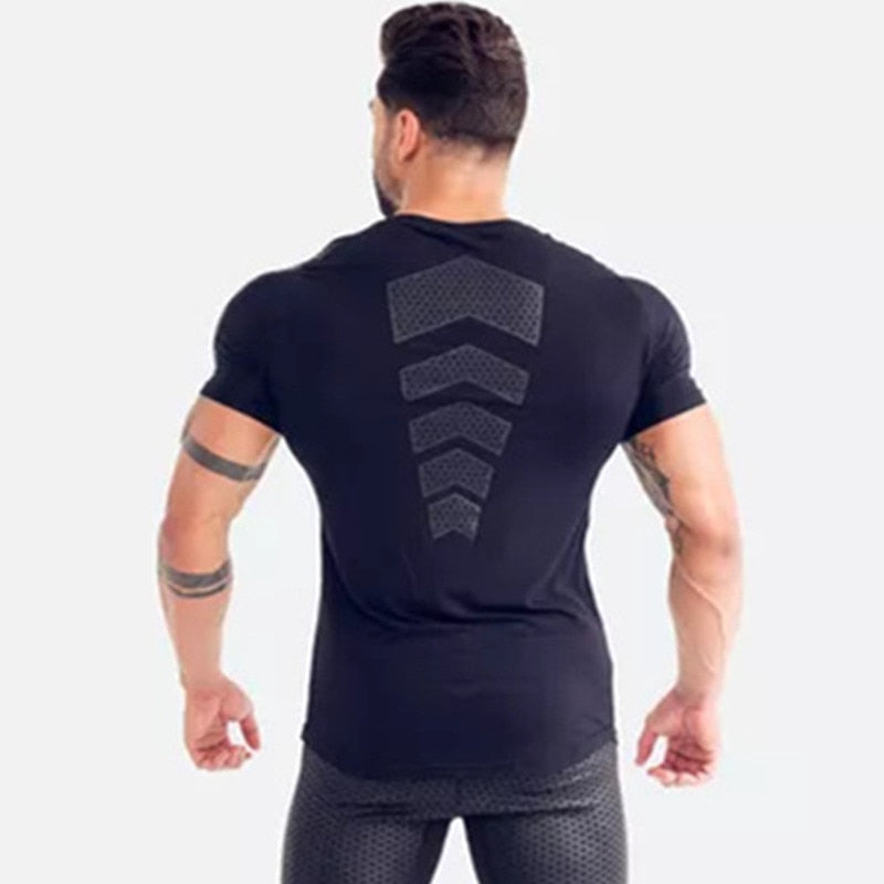 Comfortabel heren sportshirt Richard, sneldrogend en met strakke pasvorm voor de beste prestaties.