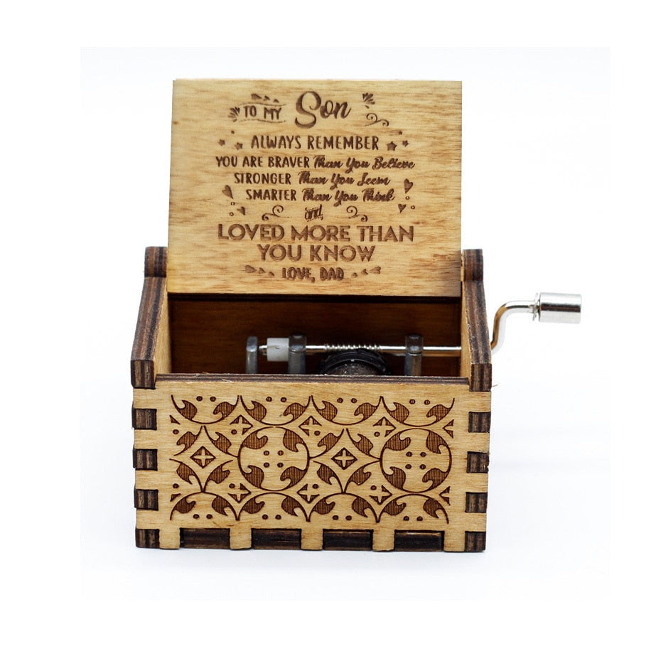 Unieke muziekdoos met verrassingselement, een persoonlijk geschenk van ouders voor hun kind.
