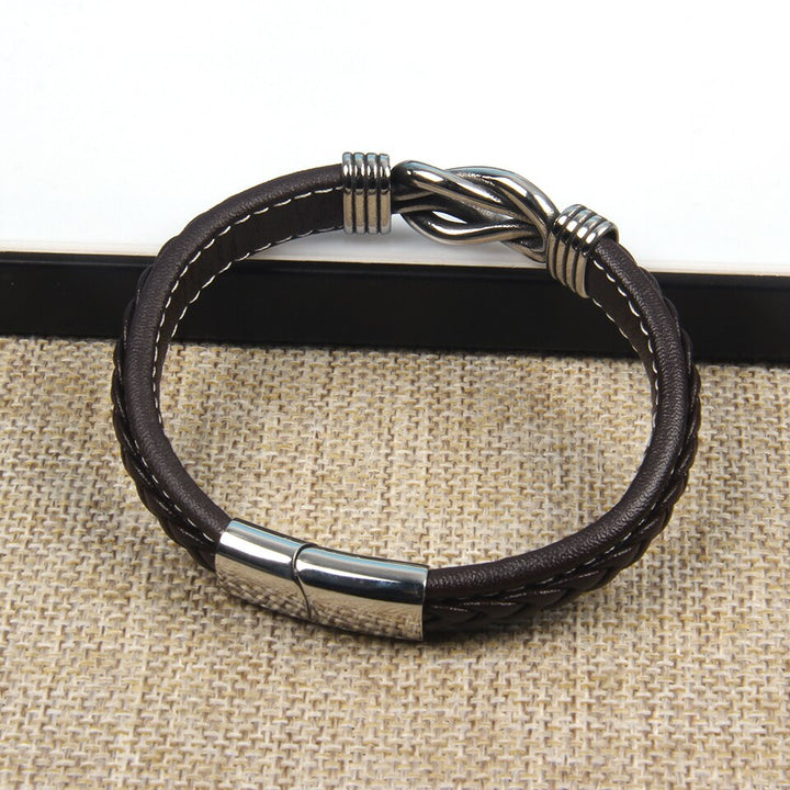Zwarte leren infinity knoop armband voor een stijlvolle, robuuste look. Ideaal unisex sieraad.
