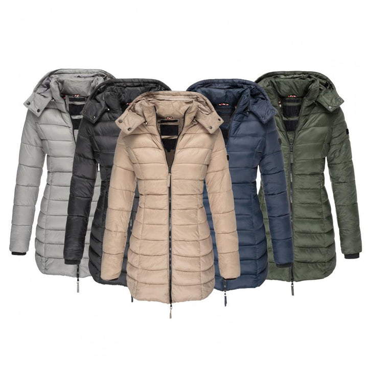MylenesJacket dames trenchcoat met capuchon. Comfortabel, weerbestendig en modieus voor elk seizoen.