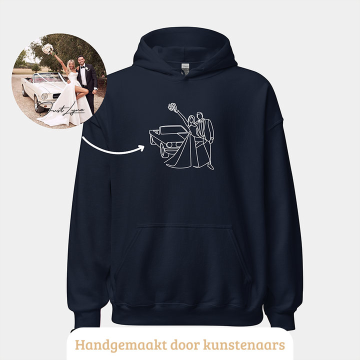 Gepersonaliseerd unisex sweatshirt met uniek borduurontwerp, mode en maatwerk.