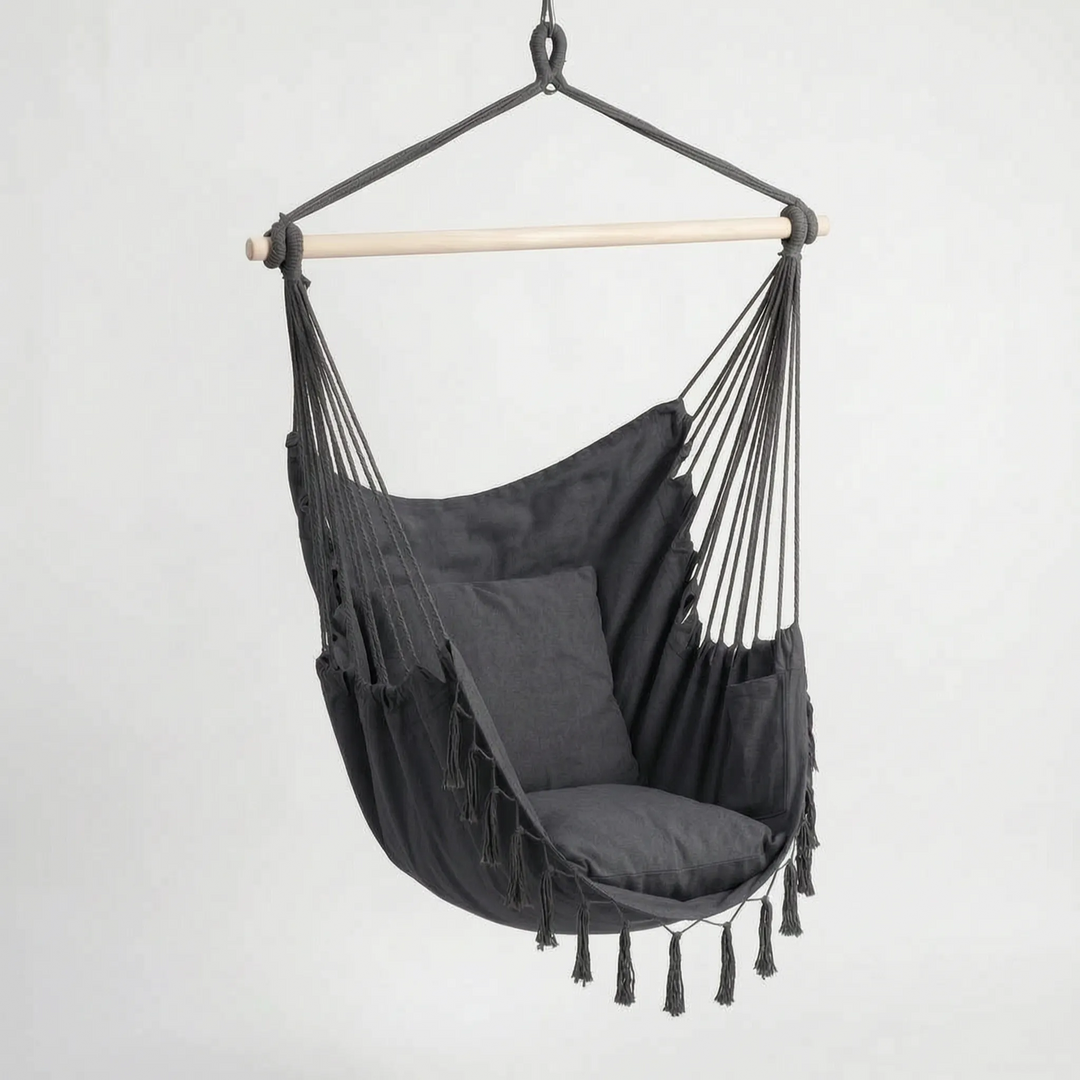 Veelzijdige hangmatstoel, perfect als binnen- of buitenmeubel. Wit canvas voor ultiem comfort en ontspanning.
