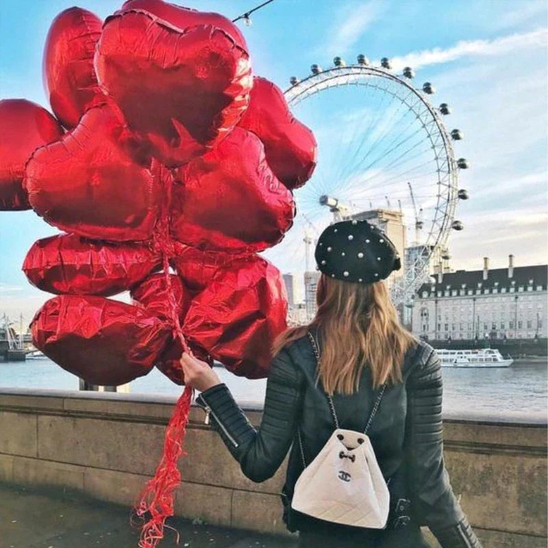 Grote bundel van 20 hartjes ballonnen voor bruiloft versiering, verjaardag of een sfeervolle gender reveal.