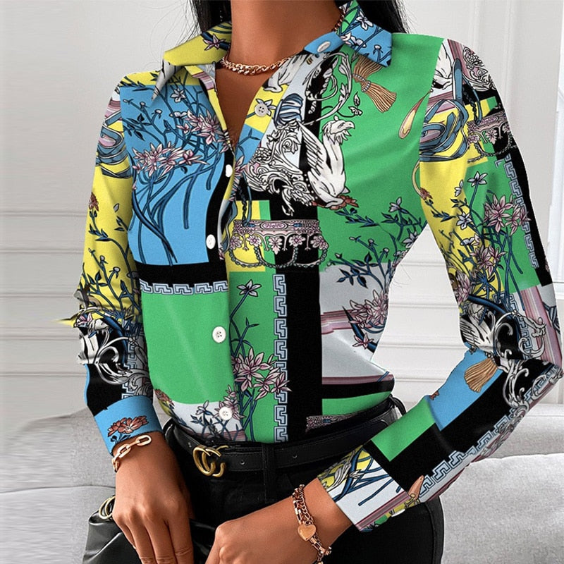 Zakelijke dames top: KatriensBlouse met lange mouwen, ideaal voor een professionele of stijlvolle casual outfit. Comfortabel en tijdloos.