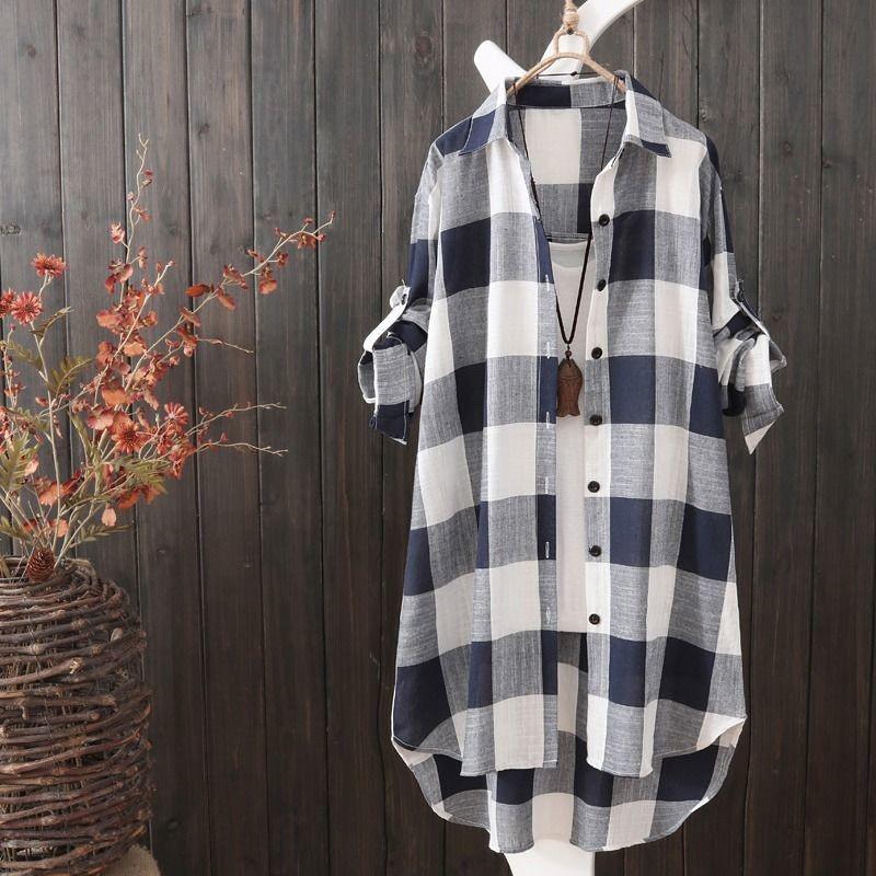 Veelzijdige geruite oversized damesblouse, perfect voor een stijlvolle en comfortabele look.