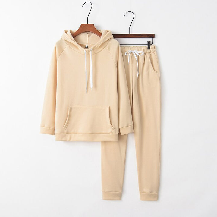 Elegant CuteSuit dames trainingspak, een stijlvolle en comfortabele set voor diverse gelegenheden.