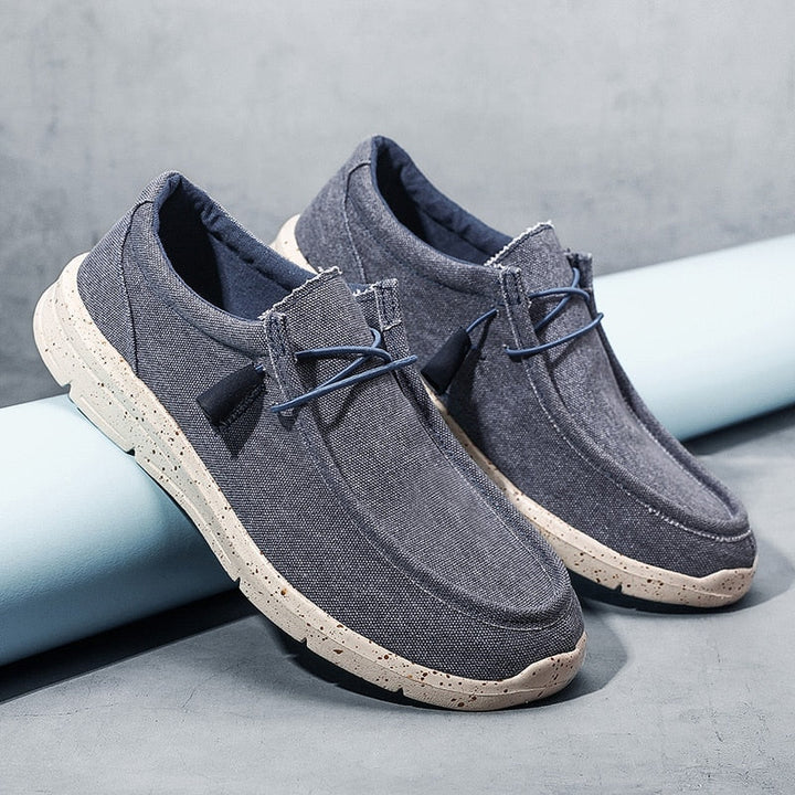 Donkerblauwe casual damesschoenen, ideaal voor comfort en stijlvolle damesmode.