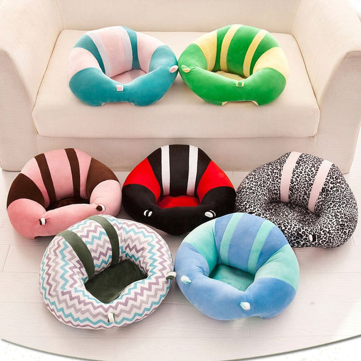 Perfect kraamcadeau: zachte babyfauteuil voor veilig en plezierig leren zitten.