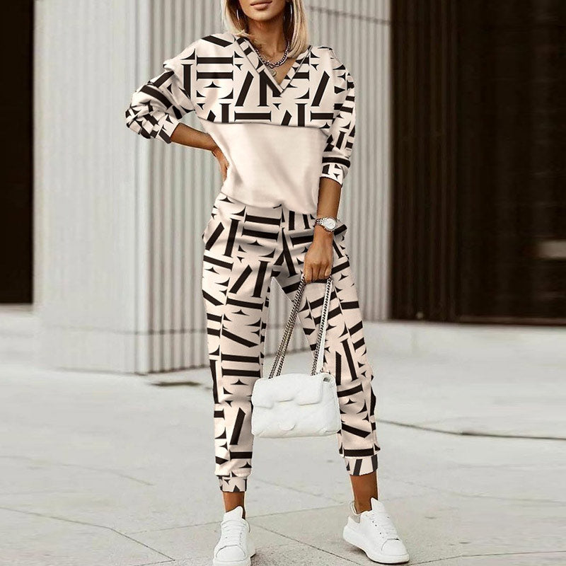 Comfortabele tweedelige dames combiset, modieus en veelzijdig. Ideaal als casual loungewear.