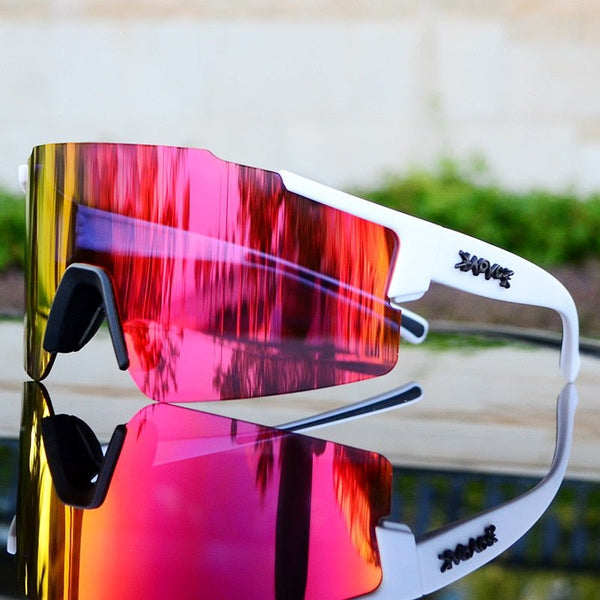 Robuuste aerodynamische fietsbril Veloshade, uniseks, met spiegelglazen en duurzame UV-bescherming.