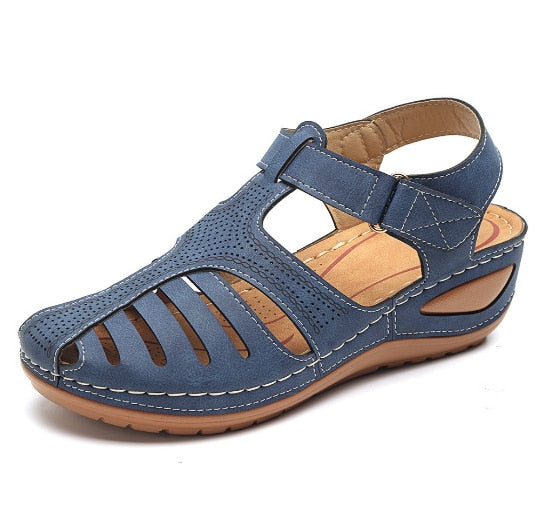Hoogwaardige leren Elin sandalen, orthopedisch gevormd voor superieur comfort en houdingscorrectie.
