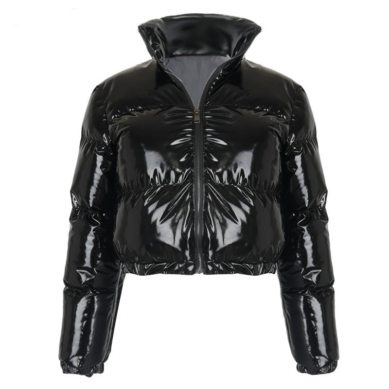Zilveren Pia pufferjack dames, trendy en modieuze winterjas, opvallende bovenkleding.