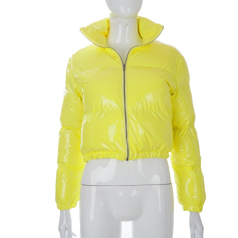 Matte Pia pufferjack in grijs, stijlvolle en warme bomberjack voor dames, casual winterjas.