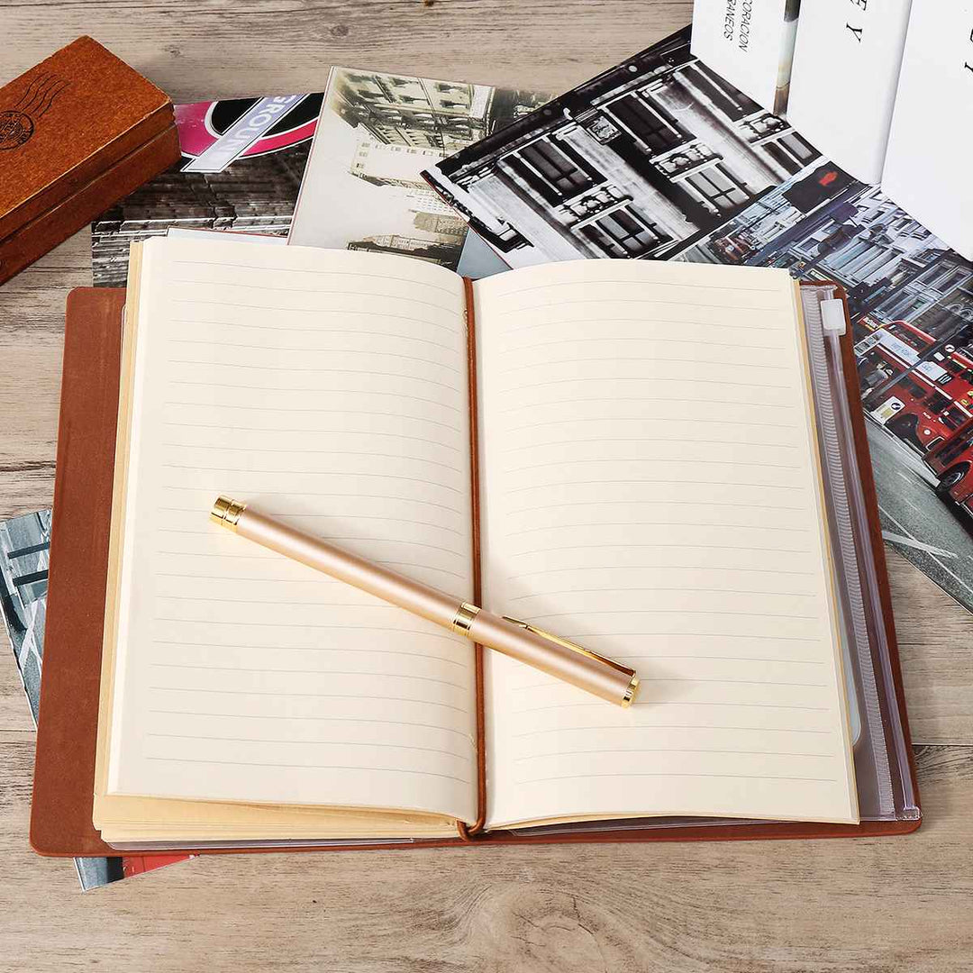 Uniek gepersonaliseerd notitieboek voor zoon. Schrijf je verhalen en herinneringen op in dit speciale geschenk.