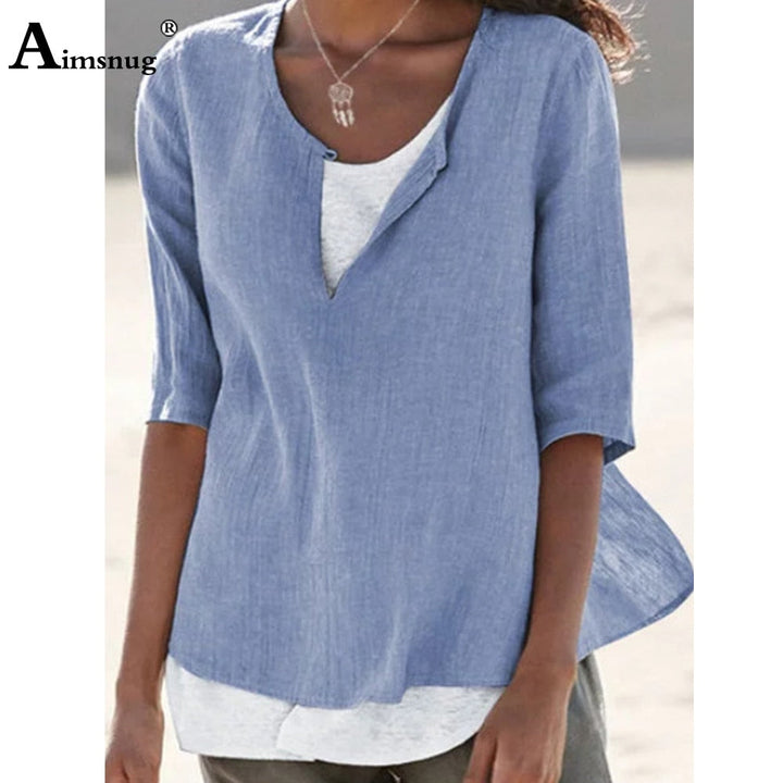 Groen dames V-hals shirt, ademend en duurzaam, een comfortabele keuze voor de bewuste drager.