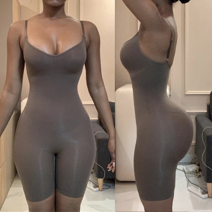Comfortabele TightBody™ dames bodysuit in beige, slankmakend en corrigerend voor een perfecte pasvorm onder elke outfit.