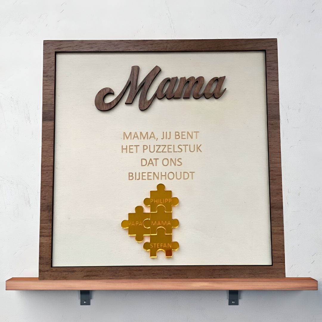 Gepersonaliseerd houten familie puzzelbord met namen. Uniek handgemaakt cadeau voor Moederdag of verjaardag.