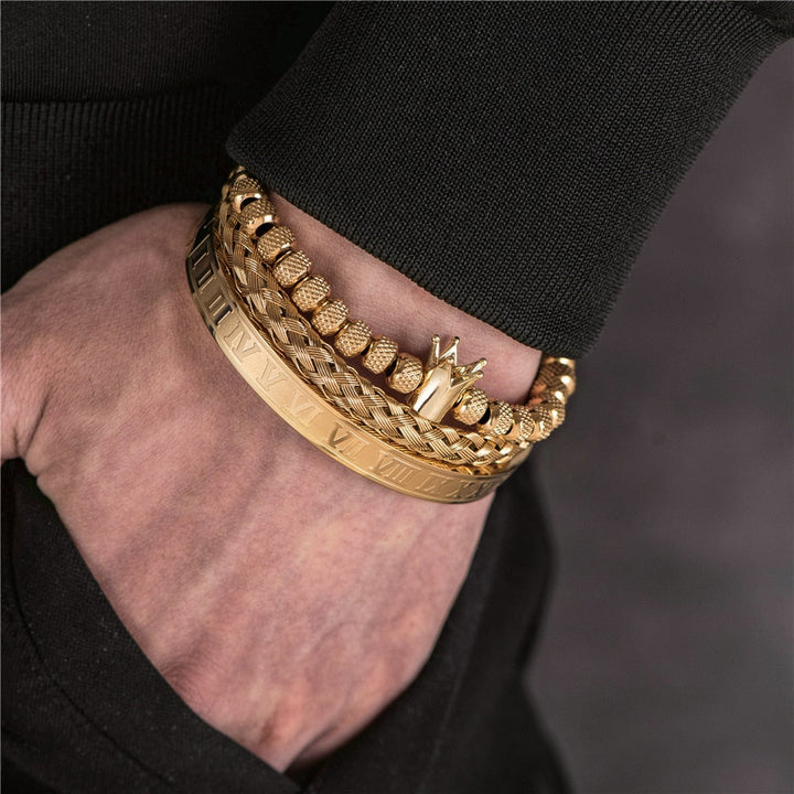 Luxe heren armbandenset Julius, perfect om elke outfit een stijlvolle touch te geven met kroon en cijfers.