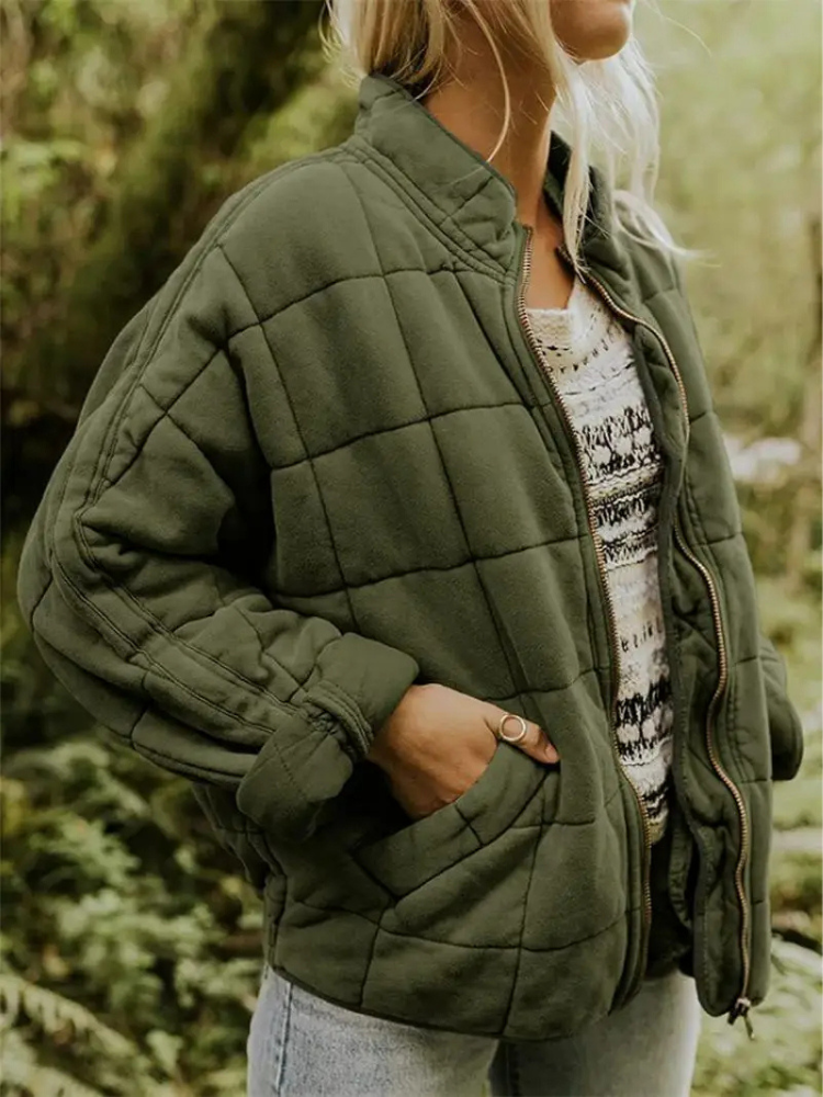 Beige oversized lentejas voor dames, verdikt en comfortabel, ideaal voor frisse dagen.