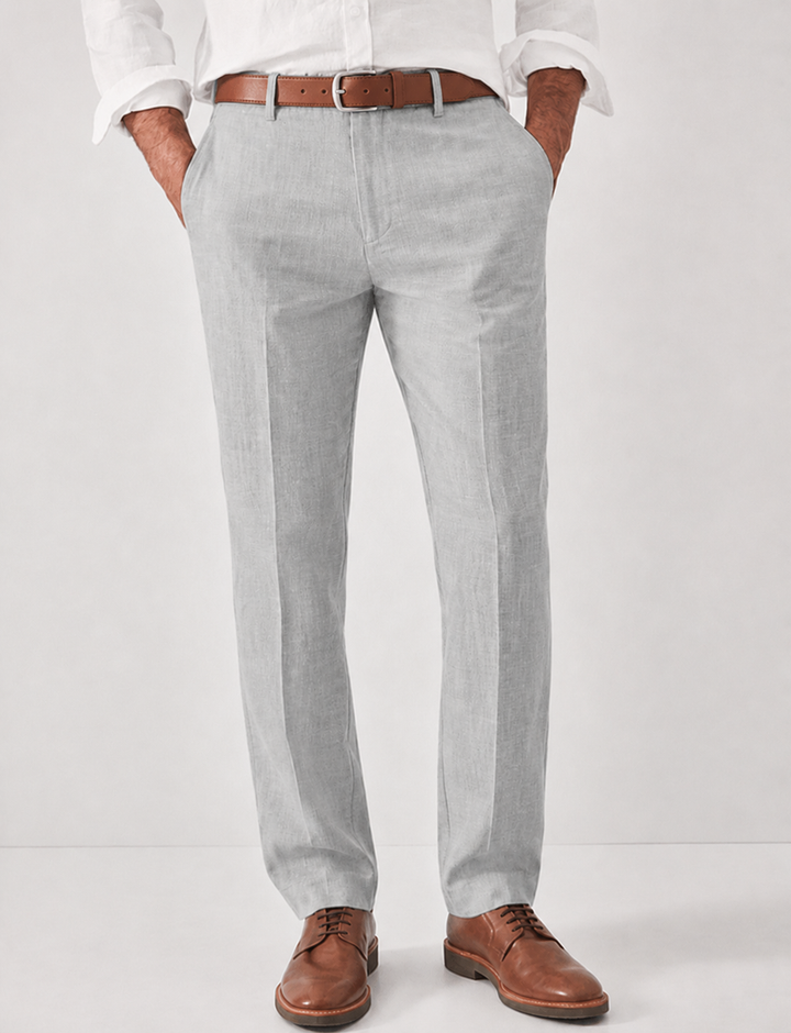 Stijlvolle slimfit herenbroek in modern design, perfect voor een verzorgde look. Comfortabel en veelzijdig.