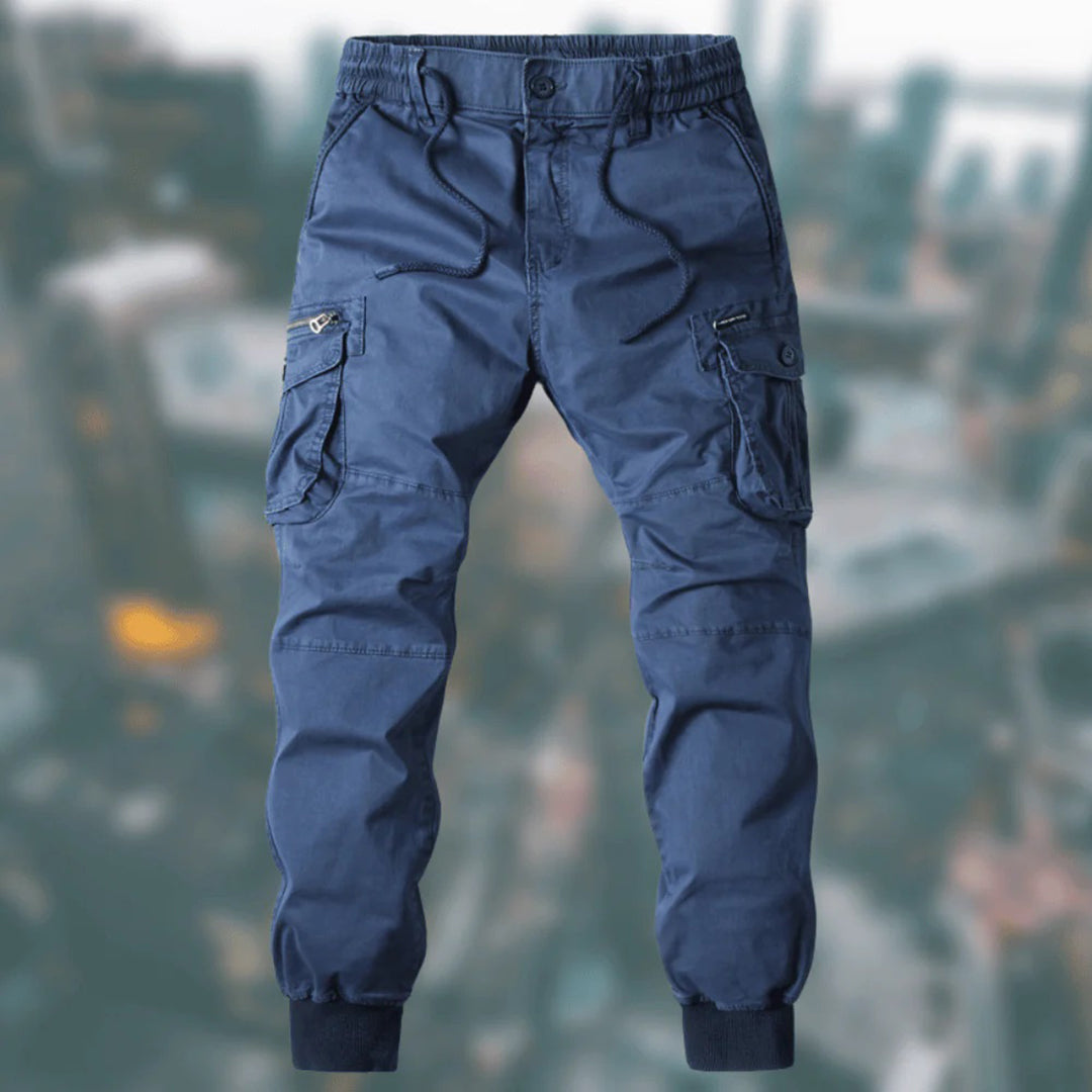 Heren cargobroek jogger met elastische tailleband, comfortabel en casual voor dagelijks gebruik.