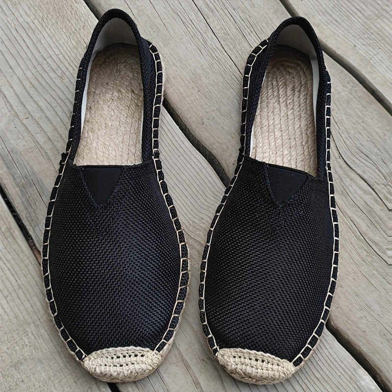 Comfortabele heren instappers, perfecte zomerschoenen voor strand of stad. Ademend en stijlvol.