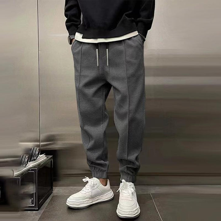 Zachte heren vrijetijdsbroek, slim fit model met functionele zakken, voor ultiem comfort de hele dag.