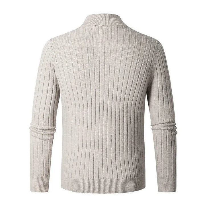 Warme heren half-zip trui met ribdetails, essentieel voor koude winterdagen en herfstlooks.