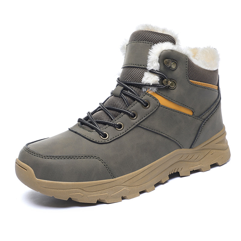 Heren winterlaars met warme isolatie en antislip zool, ideaal voor koud weer en sneeuw. Duurzaam en comfortabel.