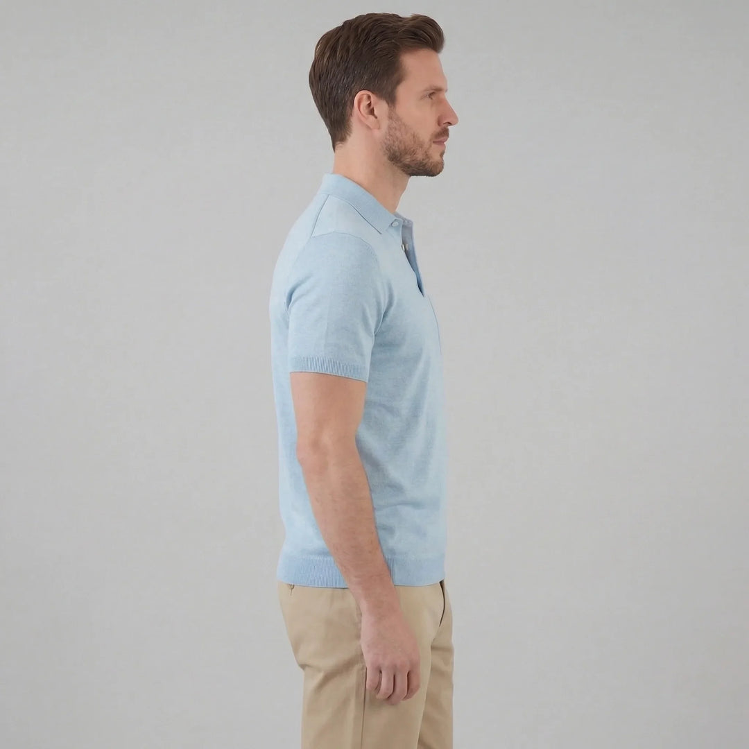 Comfortabel heren polo shirt met korte mouwen, button-neck en borstzak, perfect voor dagelijks gebruik.