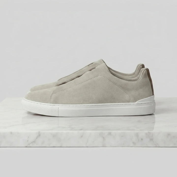 Trendy unisex sneakers met duurzame loopveters, comfortabel en verkrijgbaar in grijs, groen, marineblauw.