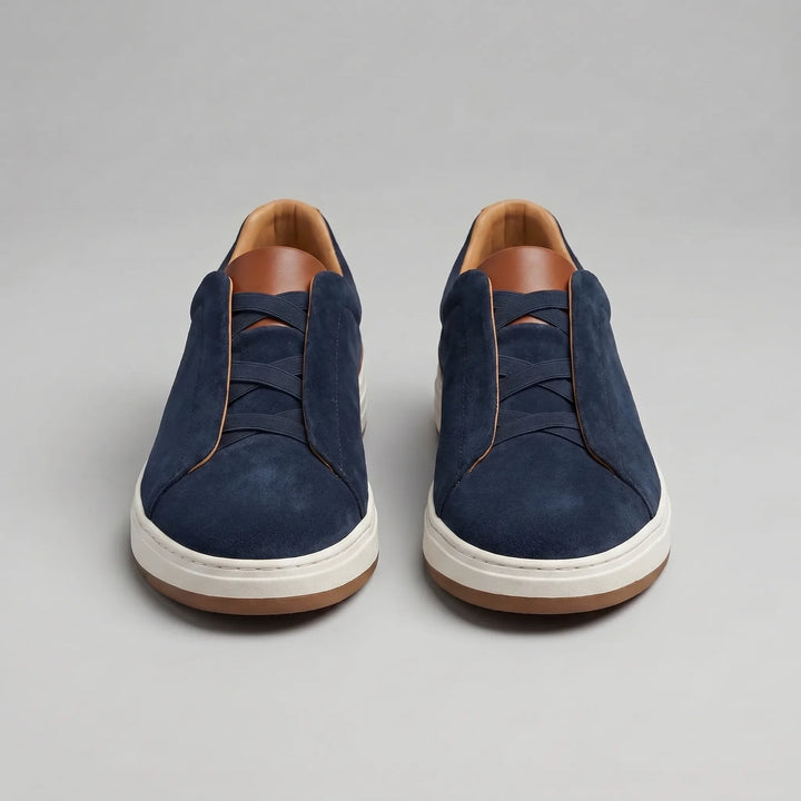 Trendy zwarte heren slip-on instappers, comfortabele en veelzijdige casual schoenen.