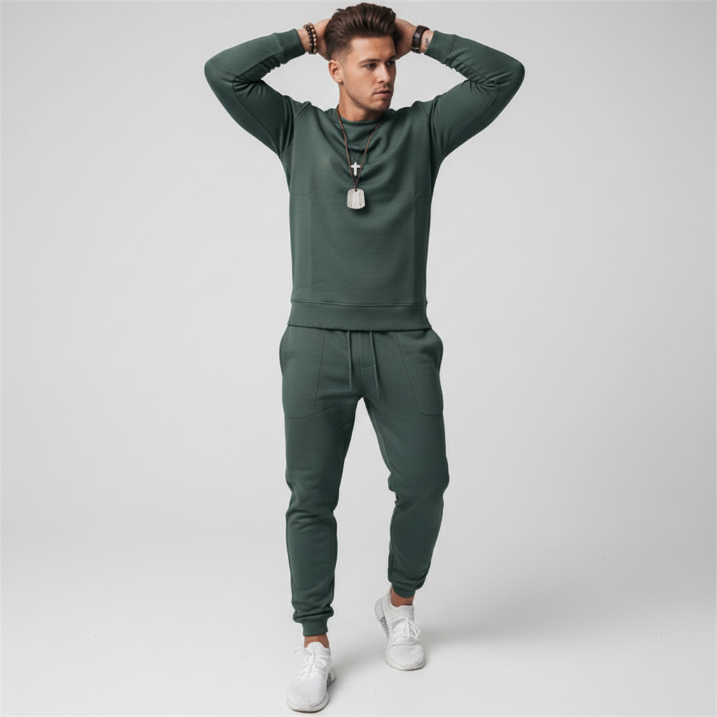 Heren Trainingspak Set Kirk in modern design voor optimaal comfort en prestatie. Ideaal voor sport en vrije tijd.
