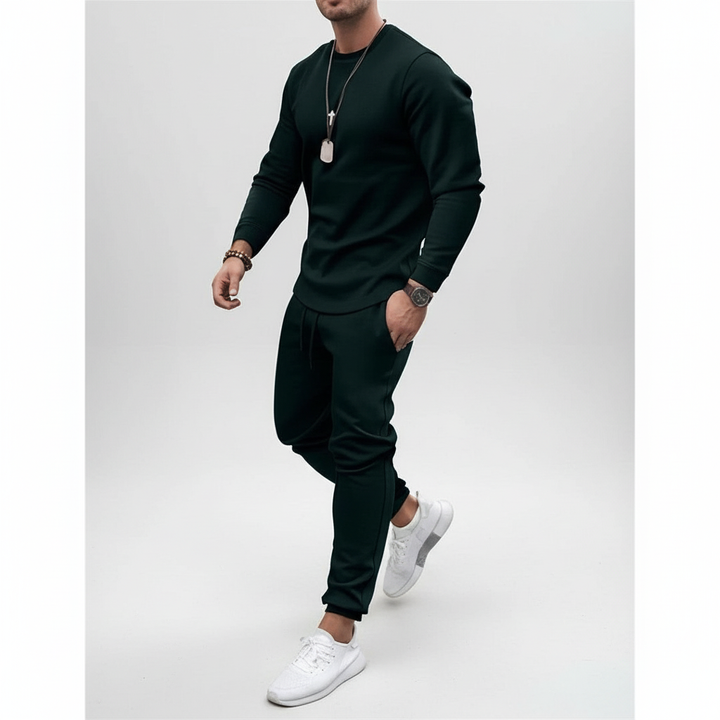 Veelzijdig Kirk heren trainingspak, geschikt voor fitness, hardlopen of een casual dag; comfortabele herenkleding.